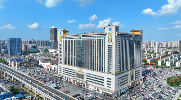 宇宙中心万家丽教师节诚挚献礼，致敬每一位教育工作者